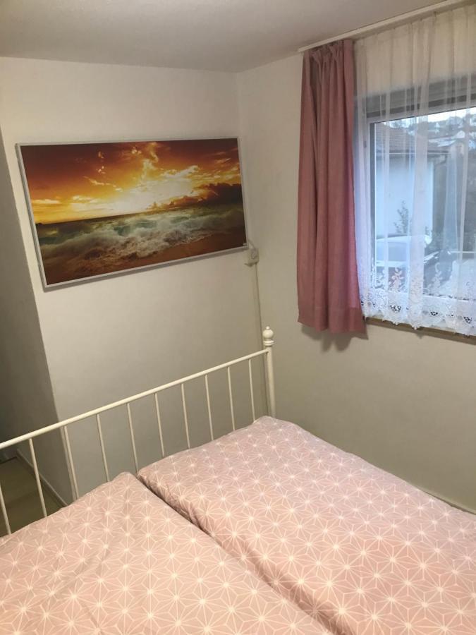 Ferienwohnung Haus Monika Solnhofen Exterior foto
