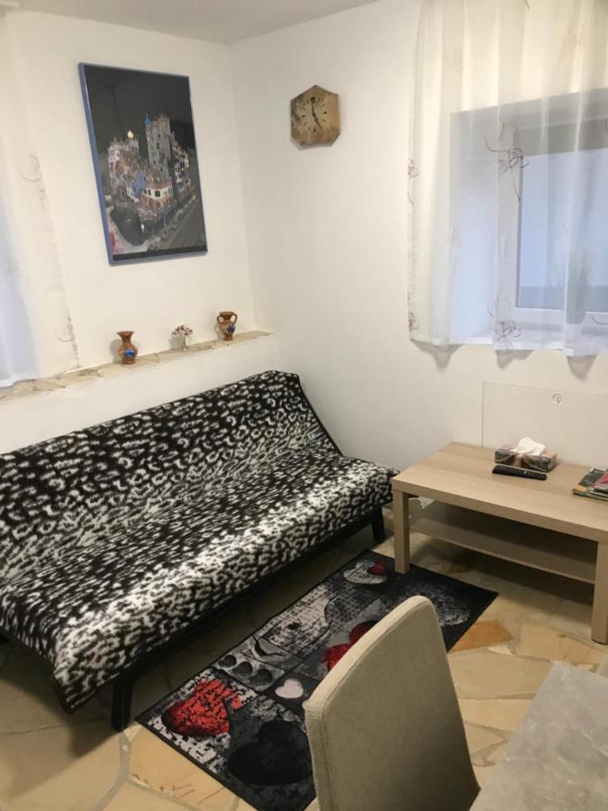 Ferienwohnung Haus Monika Solnhofen Exterior foto